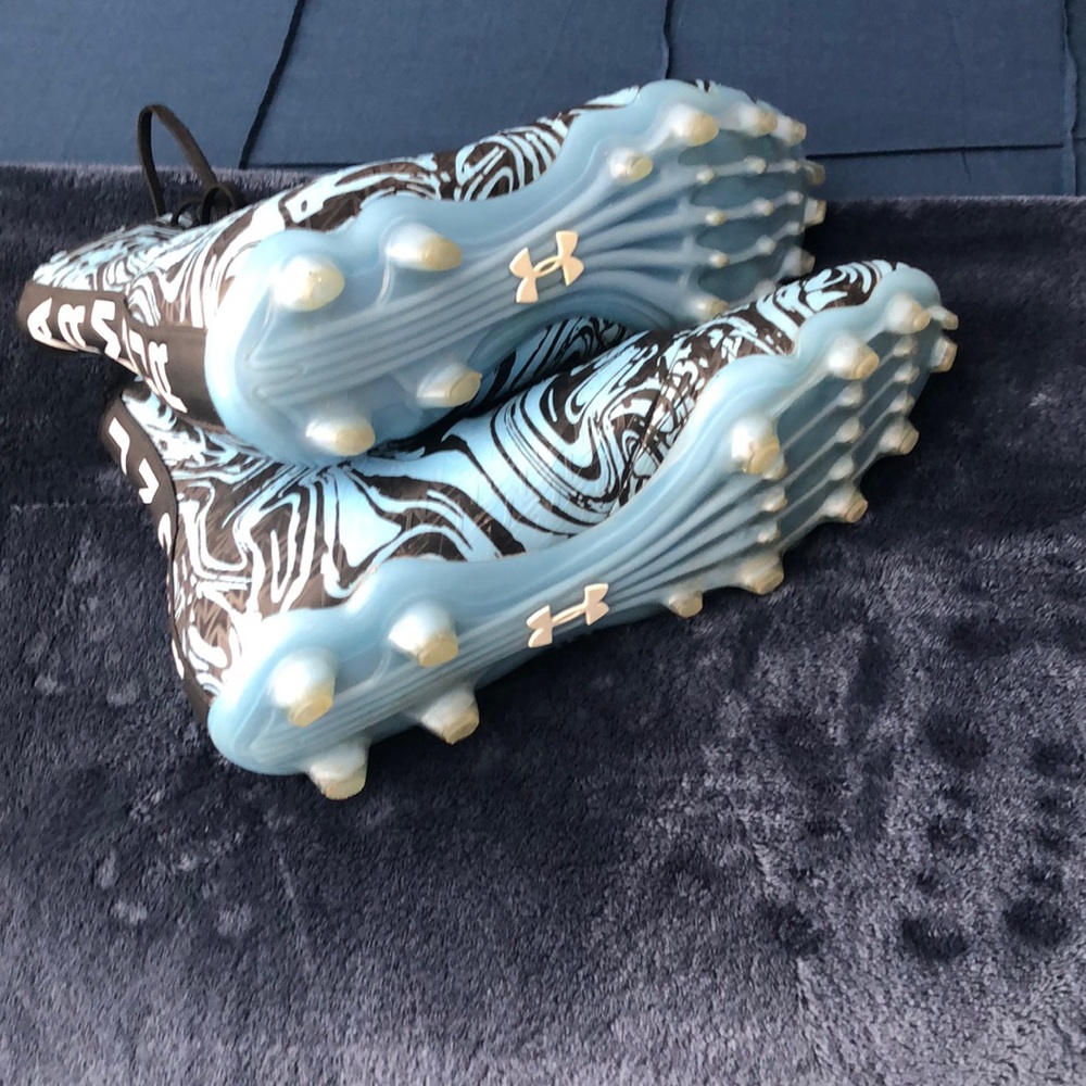Under Armor Cleats, Without Box - image 4